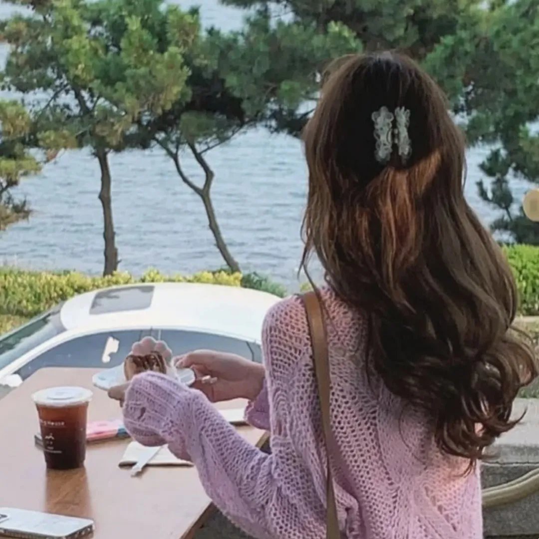 阿黛服装